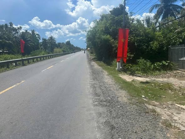Đất nền mặt tiền Quốc lộ 61, Vị Thủy, 200m² giá 1.35 tỷ - Cơ hội đầu tư hấp dẫn!