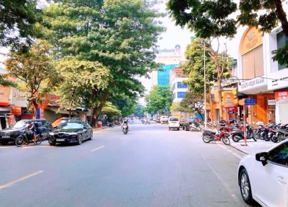 Nhà phố Giang Văn Minh, Ba Đình, 55m² giá 2 tỷ - Ô tô tránh dừng đỗ
