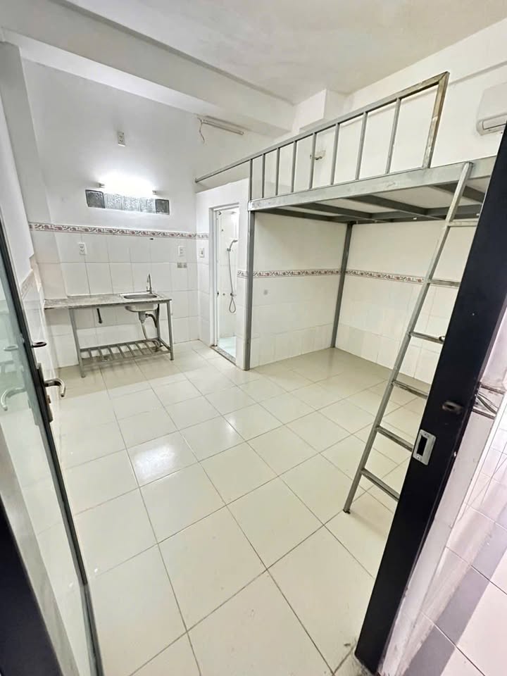 Phòng cho thuê tại Xô Viết Nghệ Tĩnh, Bình Thạnh - Không gian rộng rãi, giá tốt!