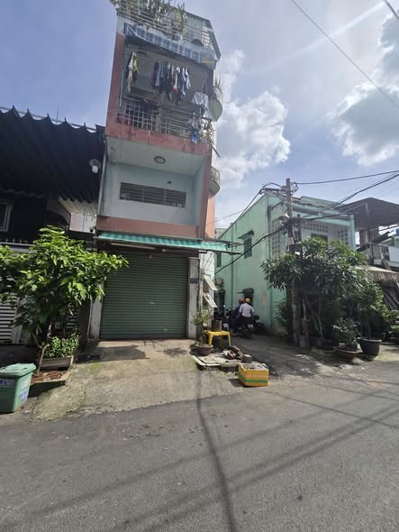 Nhà riêng quận Bình Thạnh 32m² giá 4.5 tỷ - Hẻm thông thoáng, xe hơi tận nhà!