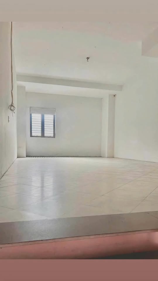 Nhà 6 tầng mặt tiền đường Lý Công Uẩn, 104m² giá 6 tỷ - Cơ hội đầu tư tuyệt vời!