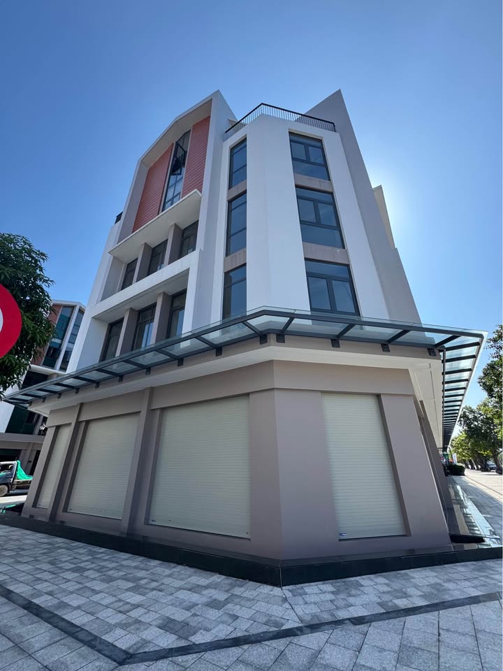 Shophouse Đại Lộ Bốn Mùa, Văn Giang 165m² giá 43.768 tỷ - Tiềm năng sinh lời cao!