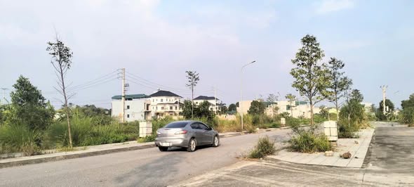 Đất nền Đông Quang 120m² giá 1.35 tỷ - Vị trí đắc địa gần trung tâm!