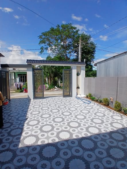 Nhà Mái Thái Hẻm Nguyễn Chí Thanh, Tây Ninh 192m² giá 2.15 tỷ - Thiết kế hiện đại, chính chủ!