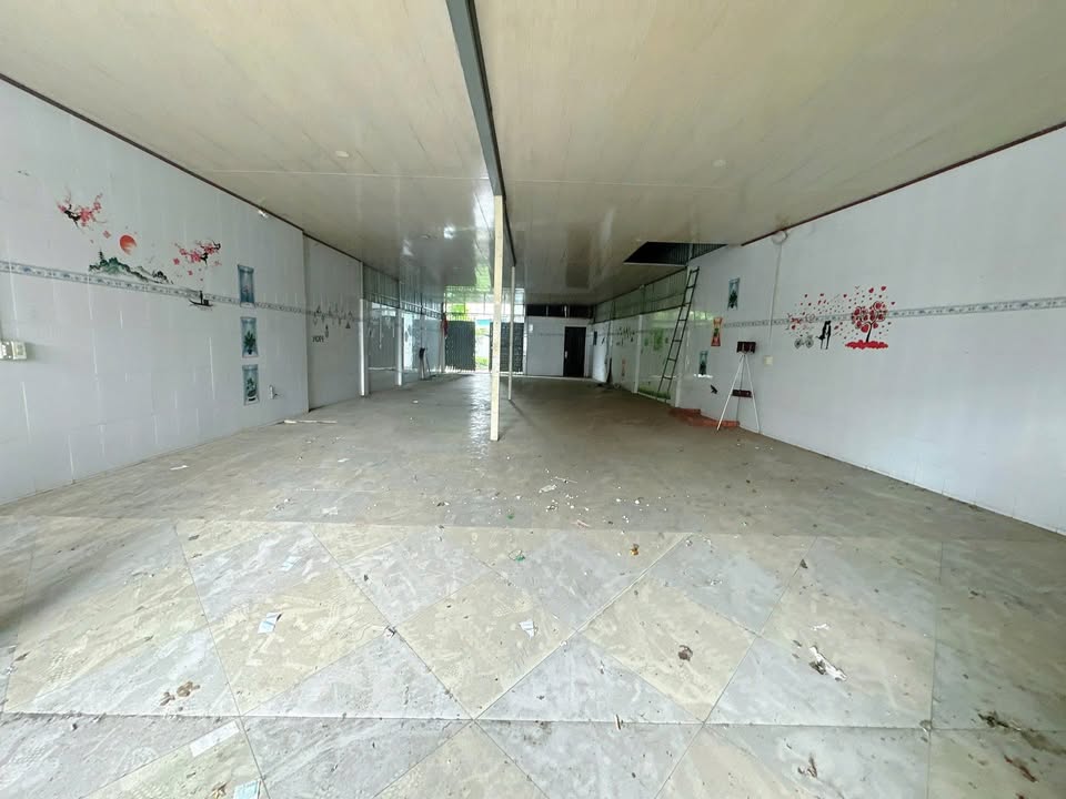 Nhà mặt tiền chợ QL57B, Châu Thành, 380m² giá 8.5 tỷ - Cơ hội đầu tư hấp dẫn!