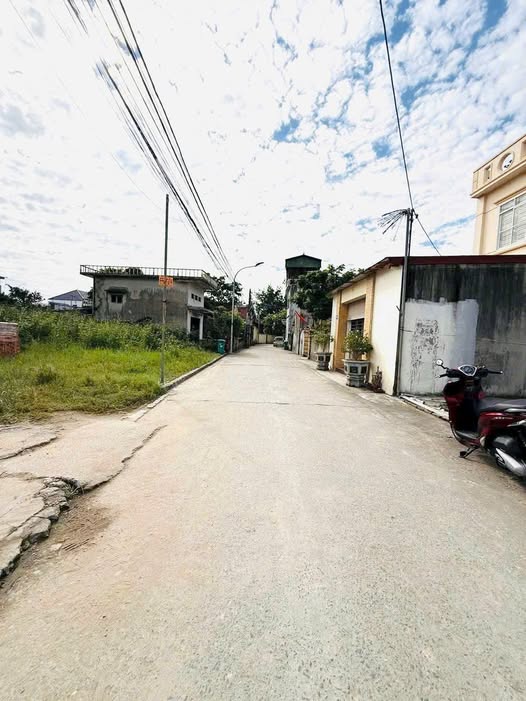 Đất nền Nam Sơn Hải Phòng 84m² giá 1.5 tỷ - Sổ đỏ chính chủ, ô tô đỗ cửa!