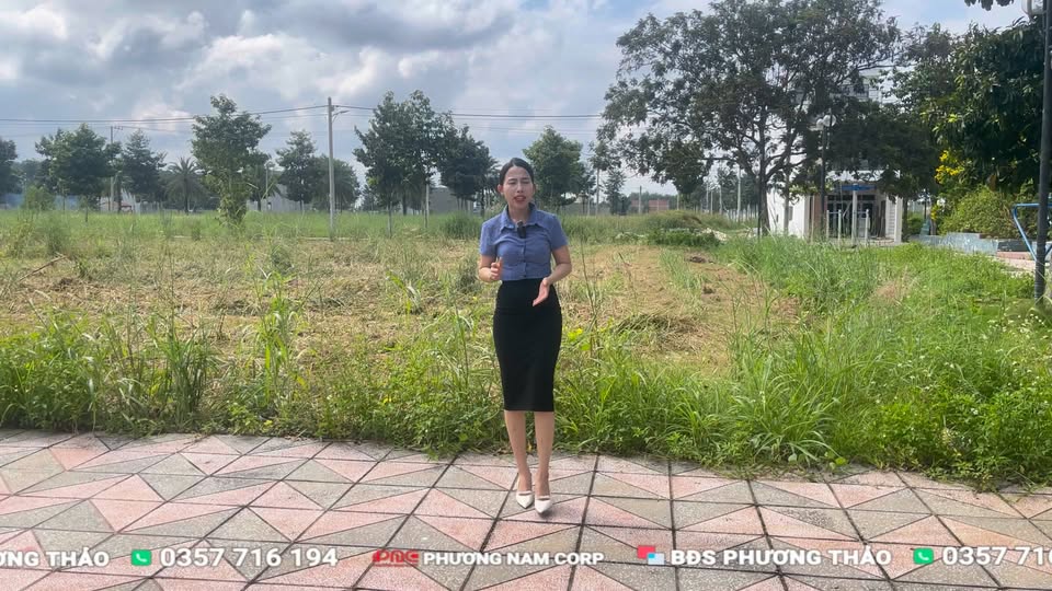 Lô đất góc Tiến Hưng 150m² giá chỉ 2 tỷ - Ôm công viên, vị trí siêu đẹp!