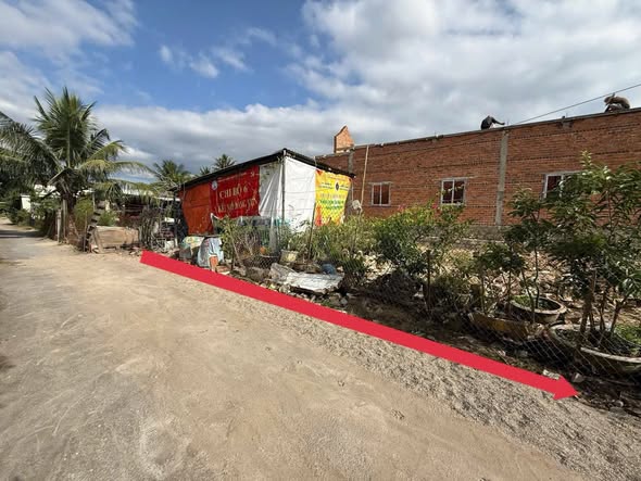 Đất thổ cư Diên Phú 120m² chỉ 670 triệu - Vị trí đẹp, tiện lợi!