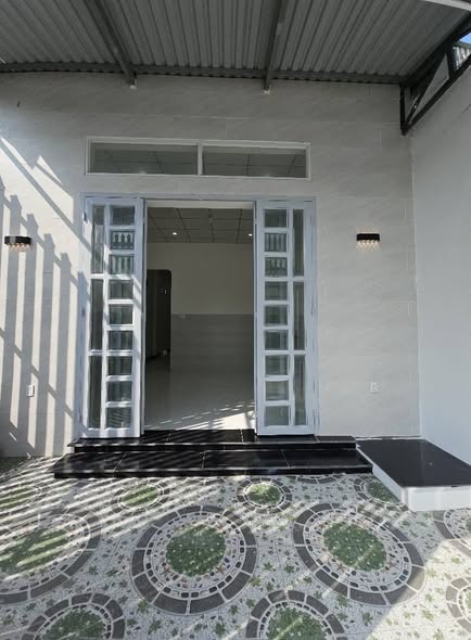 Nhà đẹp khu phố Long Hải, Tây Ninh 90m² giá 890 triệu - Tiện kinh doanh nhỏ!