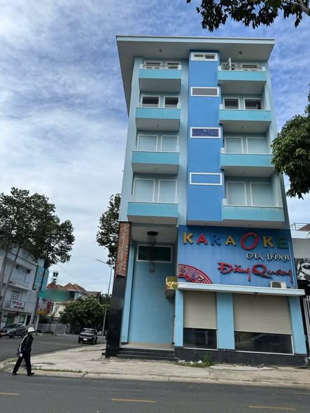Cho thuê tòa nhà 5 tầng KDC Chánh Nghĩa, Thủ Dầu Một 1.300m² - Phù hợp kinh doanh đa dạng!