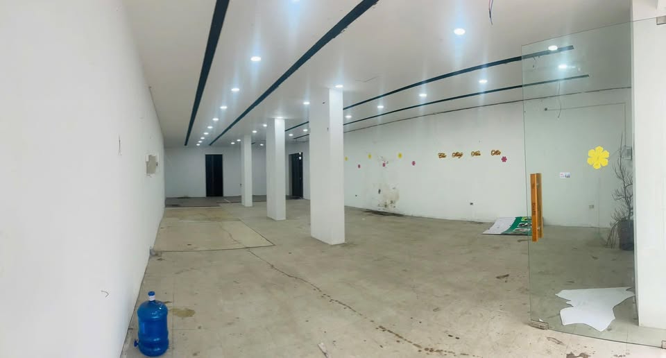 Nhà cho thuê 3 tầng Võ Cường 300m² - Tiềm năng kinh doanh vượt trội!