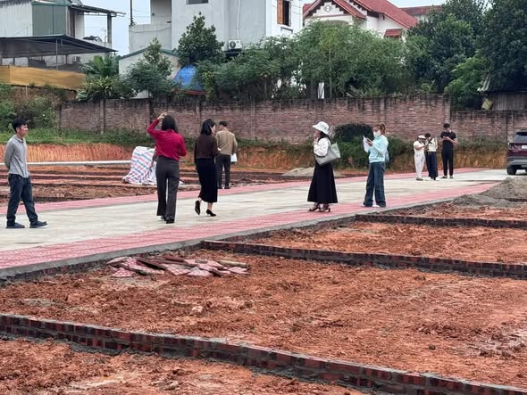 Đất nền Xuân Hòa Lập Thạch 100m² giá 400 triệu - Cách trục đường lớn chỉ vài chục mét!