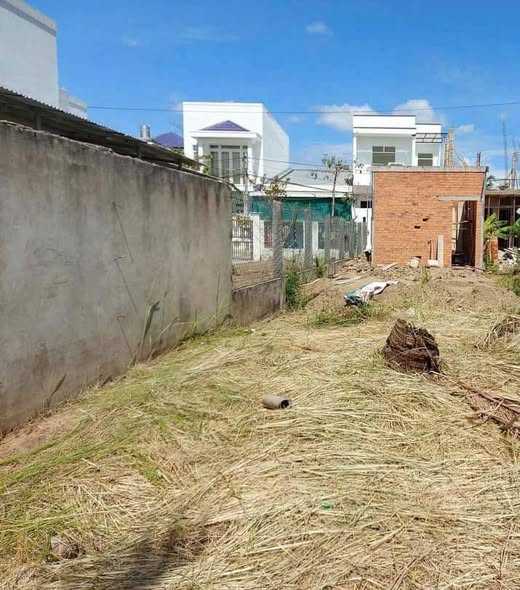 Đất nền An Hội, TP Bến Tre 55m² giá 400 triệu - Đường xe hơi vào tận nơi!