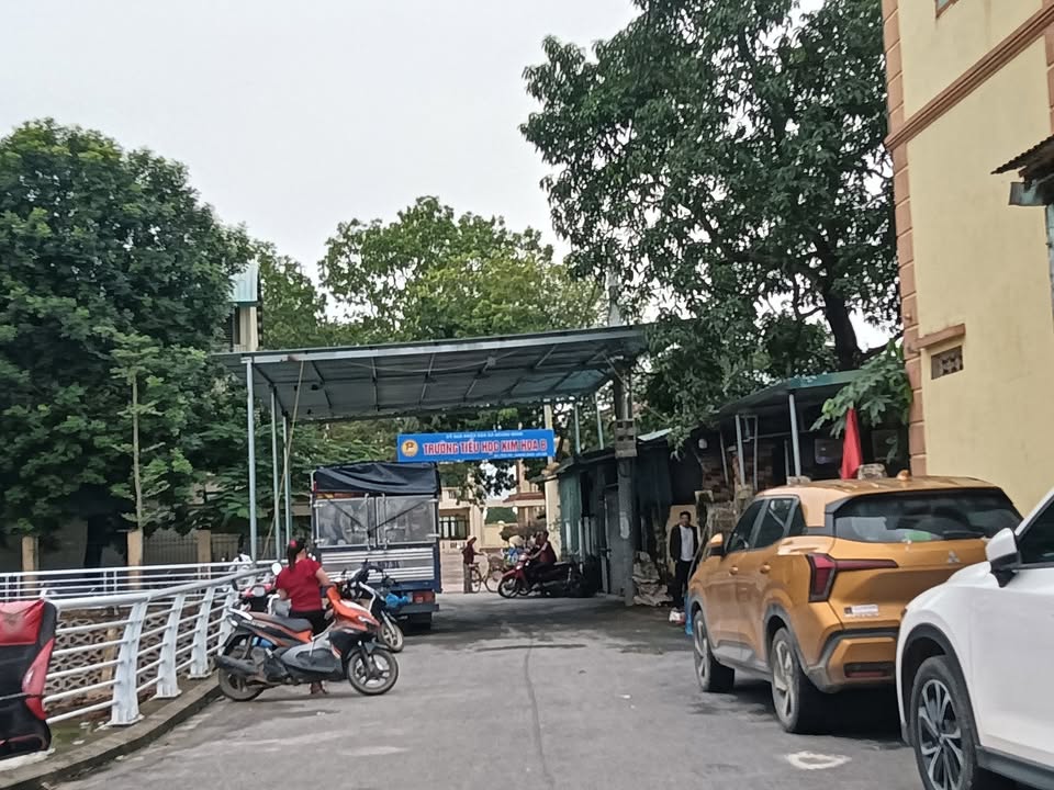 Đất nền Kim Hoa Mê Linh 71m² giá 2 tỷ - Vị trí đắc địa, thuận tiện!