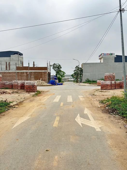 Đất nền Khánh Tân, Sài Sơn, Quốc Oai 100m² giá 6.8 tỷ - Vị trí đẹp, phong thủy tốt!