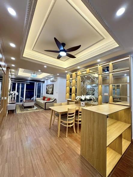 Căn hộ Chung Cư Newlife Bãi Cháy 102m² giá 3 tỷ - View chếch biển tuyệt đẹp!