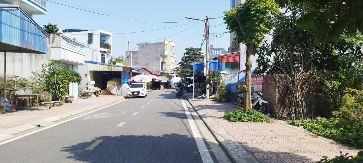 Đất mặt chợ Lương Quán, Nam Sơn 114m² giá 4.5 tỷ - Cơ hội đầu tư sinh lời!