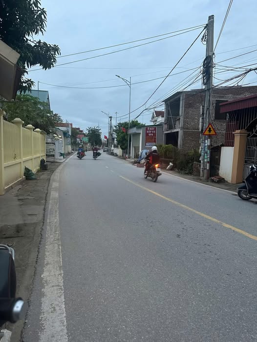 Đất kinh doanh Mễ Sở Văn Giang 76m² giá 4 tỷ - Cơ hội đầu tư hiếm có!