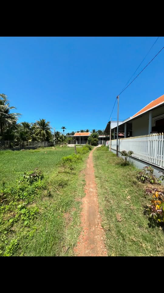 Đất Ninh Thân Ninh Hòa 107m² giá 280 triệu - Đường ô tô vào tận nơi!