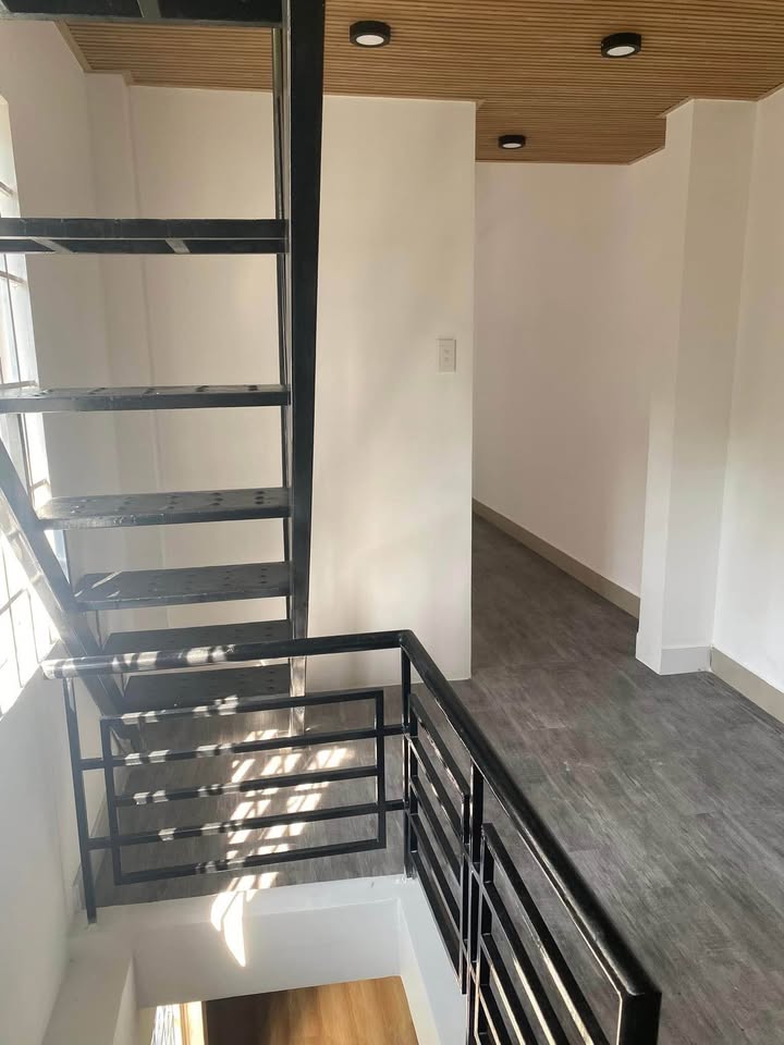 Nhà mặt tiền Quang Trung, Buôn Ma Thuột 30m² giá 6 triệu - Kinh doanh đa ngành nghề!