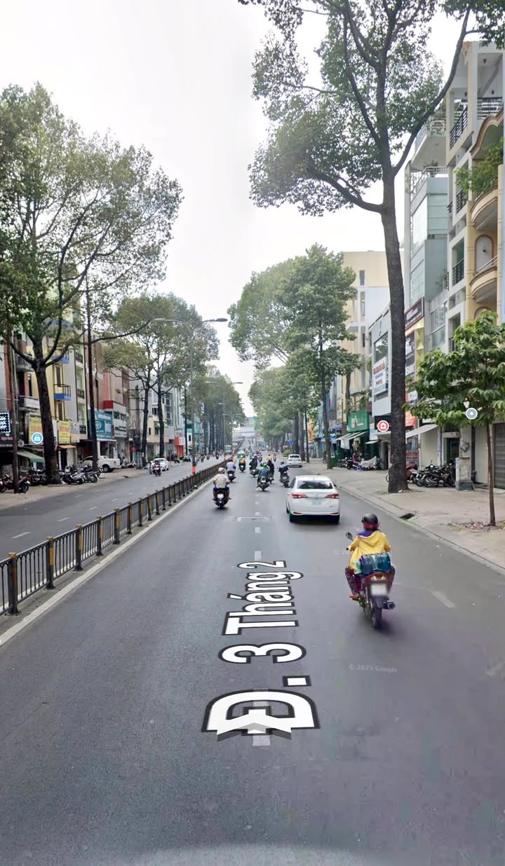 Nhà mặt tiền phố 3 Tháng 2, Quận 11, 50m² giá 17.5 tỷ - Kinh doanh sinh lời ngay!