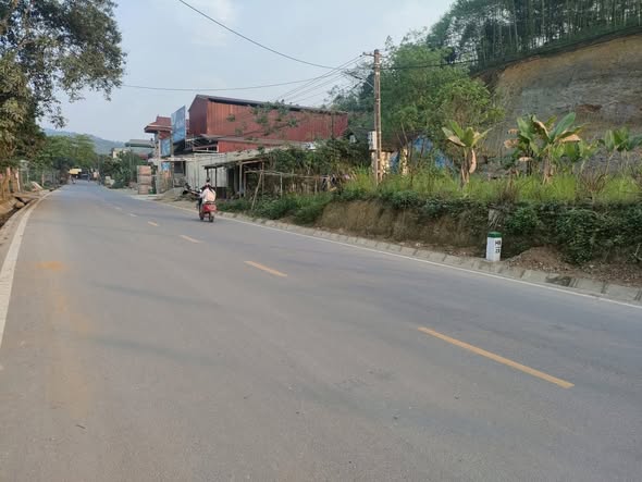 Đất nền Võ Lao, Văn Bàn 120m² - Vị trí kinh doanh đắc địa, pháp lý rõ ràng!