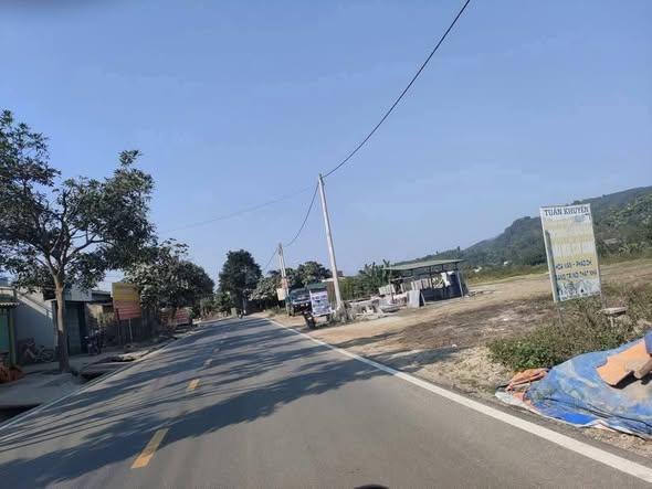 Đất nền Võ Lao, Văn Bàn 125m² giá thỏa thuận - Mặt đường đẹp, vị trí kinh doanh lý tưởng!