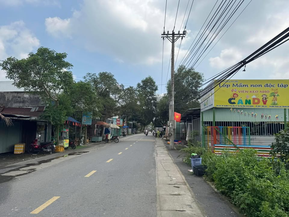 Đất nền mặt tiền DX006, Phú Mỹ, Thủ Dầu Một 1050m² giá 9.999 tỷ - Cơ hội đầu tư lý tưởng!