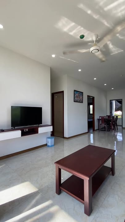 Căn hộ 2 phòng ngủ Phú Thọ 75m² giá 6 triệu - Đầy đủ nội thất sang trọng!