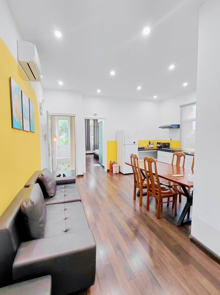 Cho thuê Villa 2 tầng tại Phạm Văn Đồng, Đà Nẵng - Diện tích 150m², Hồ bơi riêng!