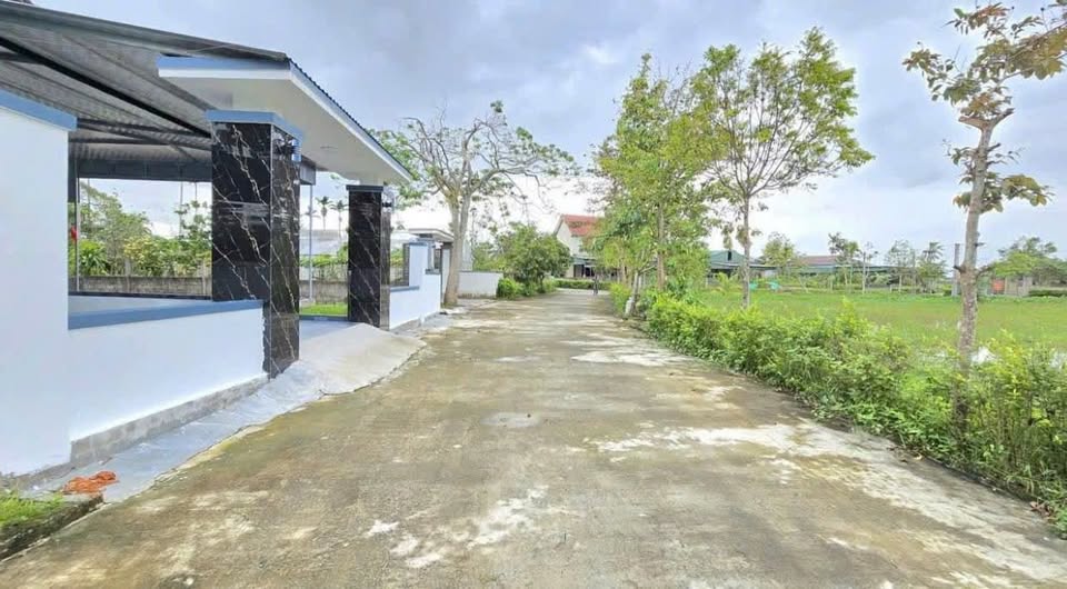 Đất nền phường Hà Huy Tập 207m² giá 2 tỷ - Khu dân cư đông đúc, tiện ích đầy đủ!