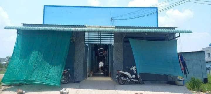 Bán khu trọ 20 phòng + 2 kiot tại Đức Hòa, Long An - Đầu tư sinh lời 40 triệu/tháng!