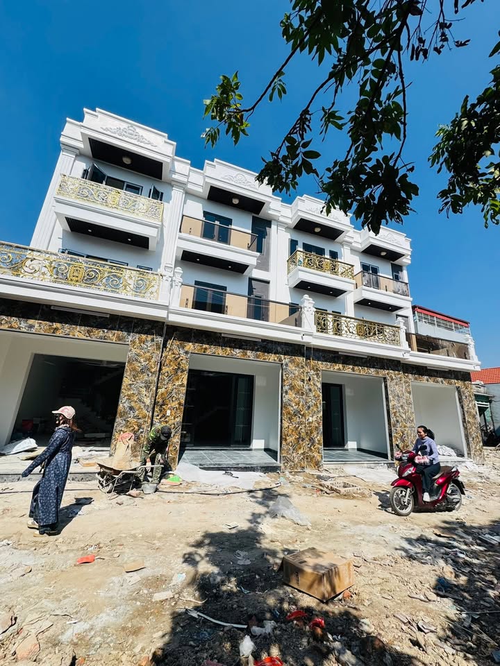 Nhà riêng tại Trang Quan, An Đồng, 58m² giá 3.2 tỷ - Ô tô đỗ cửa, vị trí đắc địa!