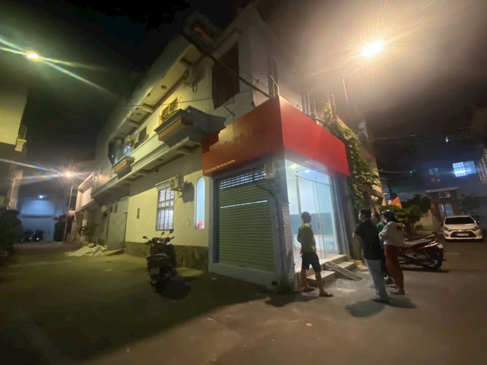 Nhà mặt tiền hẻm Nguyễn Sơn, Tân Phú 37m² giá 8.5 triệu - Phù hợp kinh doanh online!