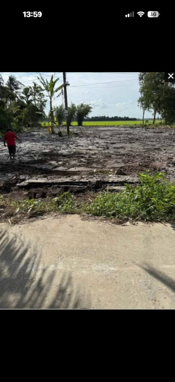 Đất mặt tiền kênh Chung Sư 7309m² giá chỉ 2 tỷ - Thương lượng ngay!