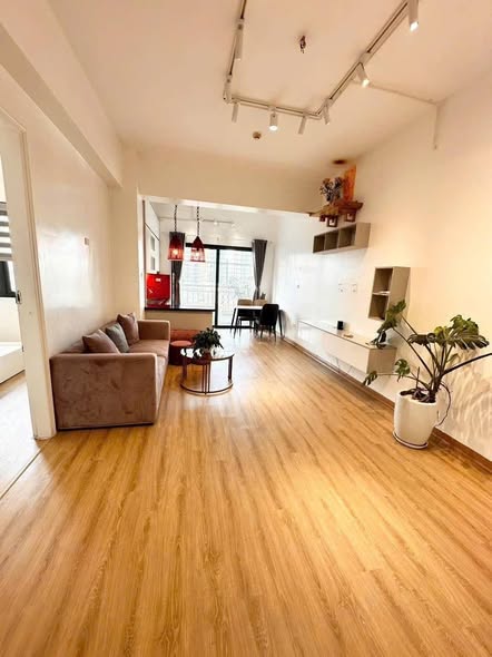 Chung cư N2F Nhân Chính 64m² giá 6.1 tỷ - Nhà mới sửa đẹp, sẵn sàng vào ở!