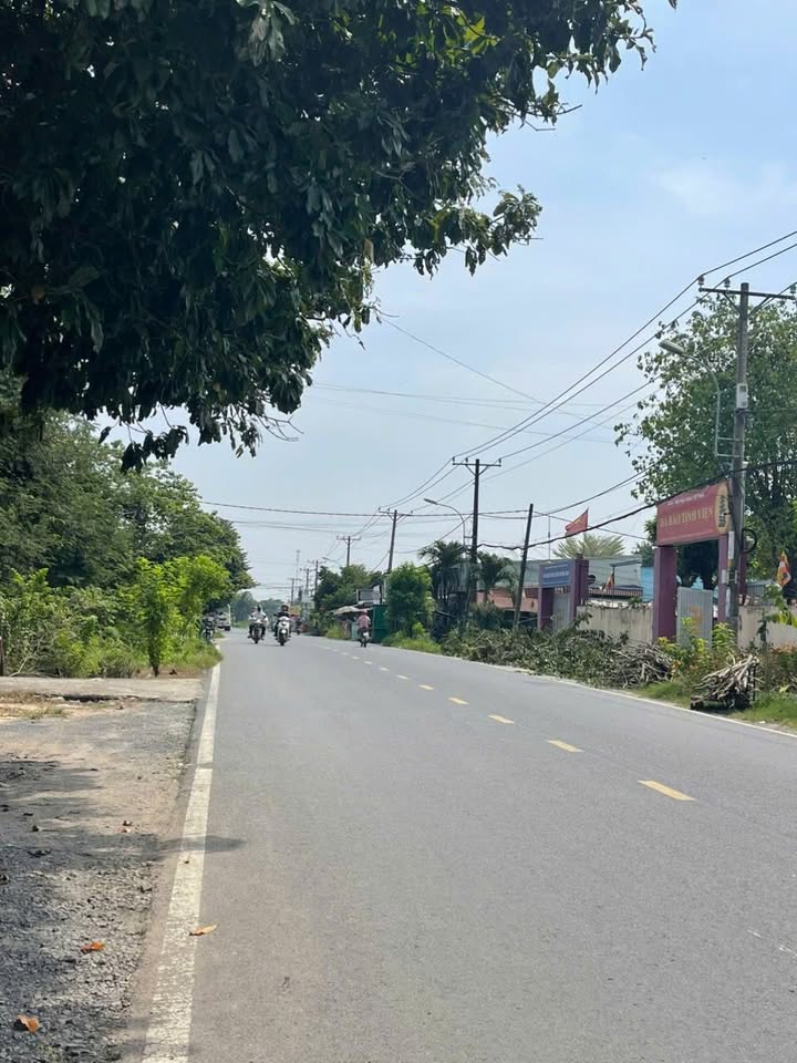 Bán đất có nhà xưởng mặt tiền Nguyễn Kim Cương, Củ Chi 2789m² - Đầu tư sinh lời ngay!