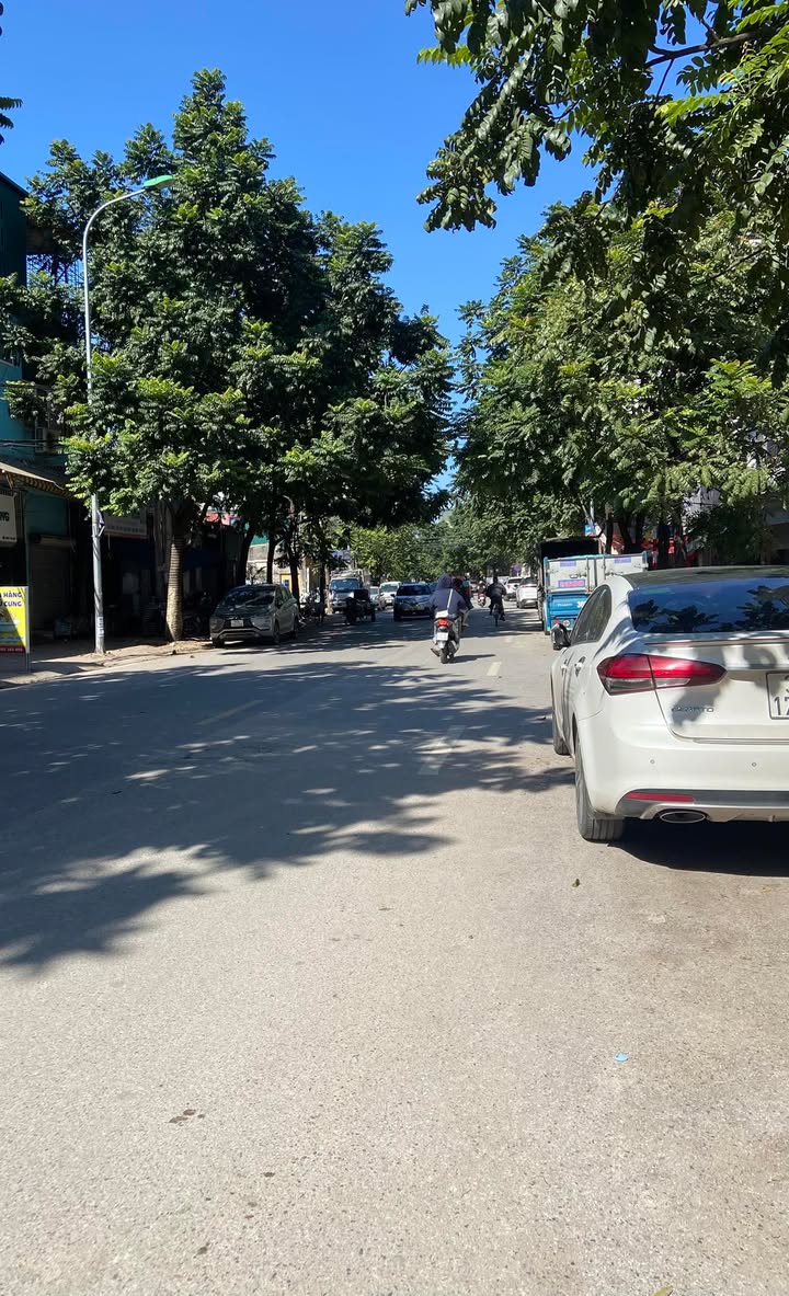 Đất phố Tây Trà Hoàng Mai 50m² giá 10 tỷ - Vị trí hiếm có, ô tô vào tận nơi!
