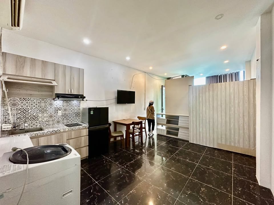 Căn hộ cho thuê 35m² đường Nguyễn Thị Thập - Full nội thất, ở ngay!