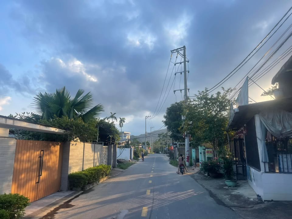 Đất nền Hòa Nhơn 205m² giá 1.999 tỷ - Vị trí đắc địa thuận tiện kinh doanh!