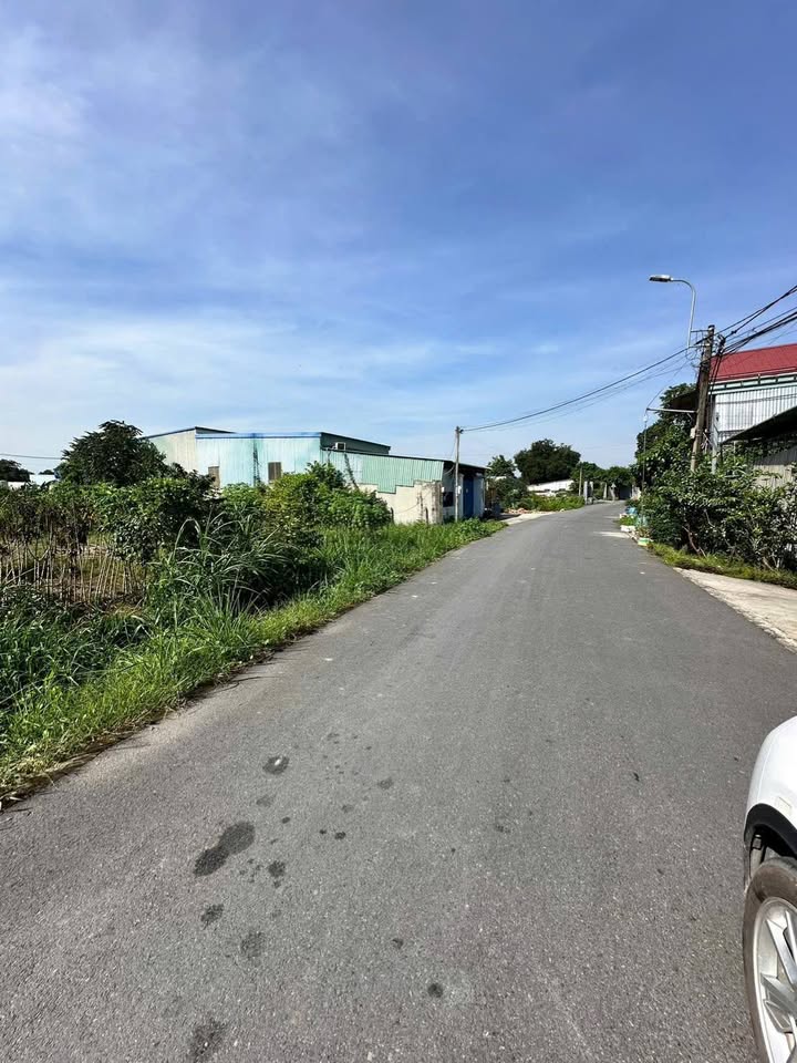 Đất nền Hóc Môn 1100m² giá 11 tỷ - Quy hoạch KDC hiện hữu