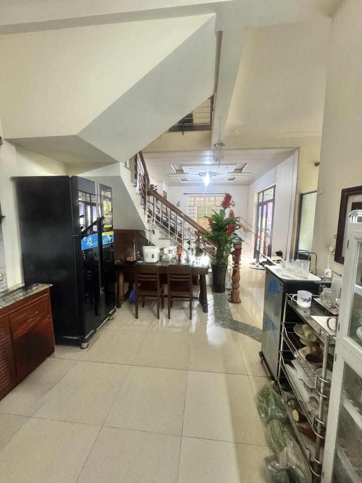 Đất nền lô góc đường Ỷ Lan Nguyên Phi 139m² giá 16 tỷ - Thương lượng chính chủ!