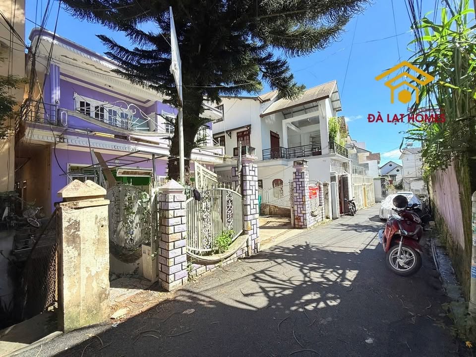 Nhà bán phố Võ Trường Toản Đà Lạt 107,5m² giá 7,5 tỷ - Đầu tư sinh lời ngay!