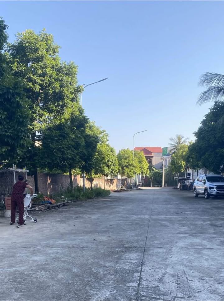 Đất nền Tân Tiến Bắc Giang 54m² giá 40,5 triệu - Sổ đỏ chính chủ, vị trí đắc địa!