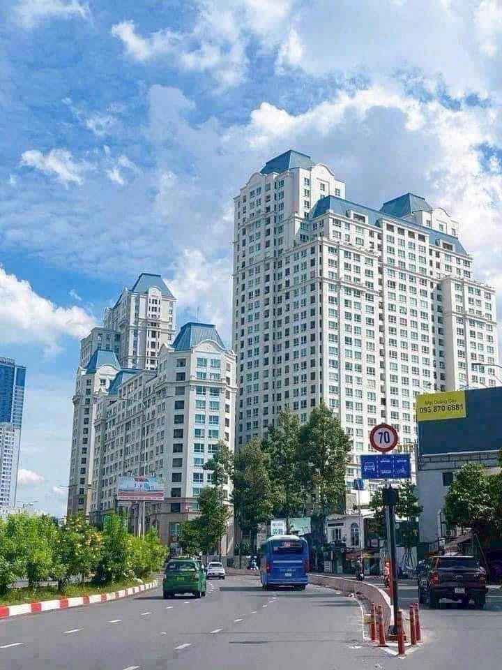 Căn hộ The Manor Bình Thạnh 124m² giá 11.5 tỷ - View Landmark 81 tuyệt đẹp!