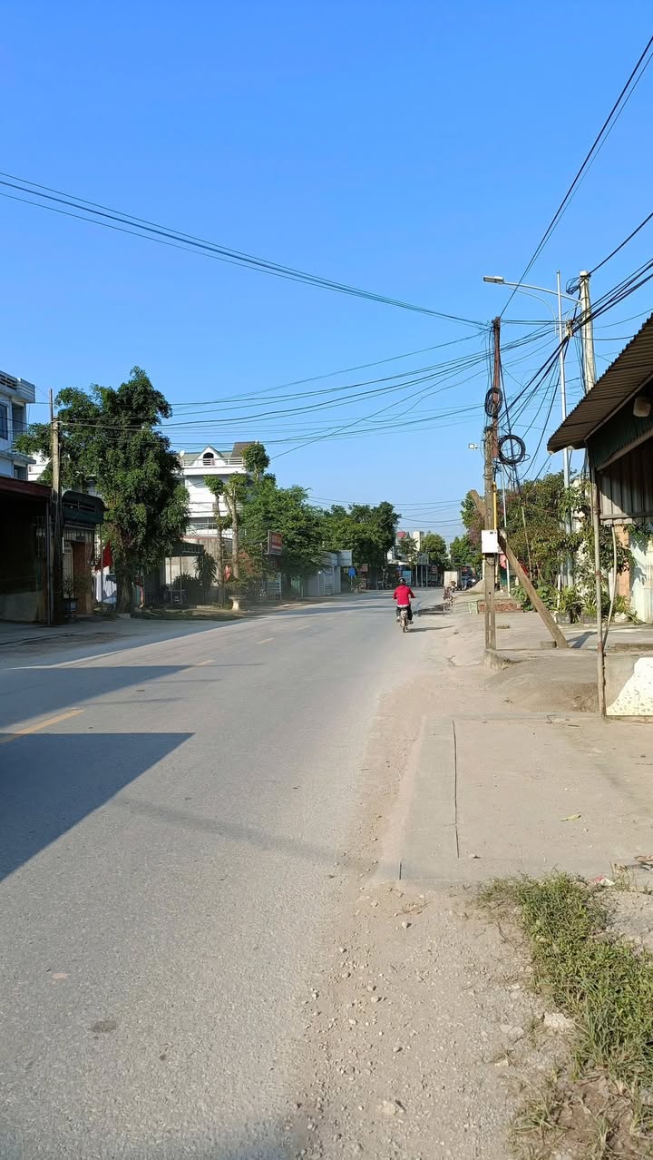 Đất nền Vạn Hòa, Nông Cống, 225m² giá 4.1 tỷ - Cơ hội đầu tư tuyệt vời!