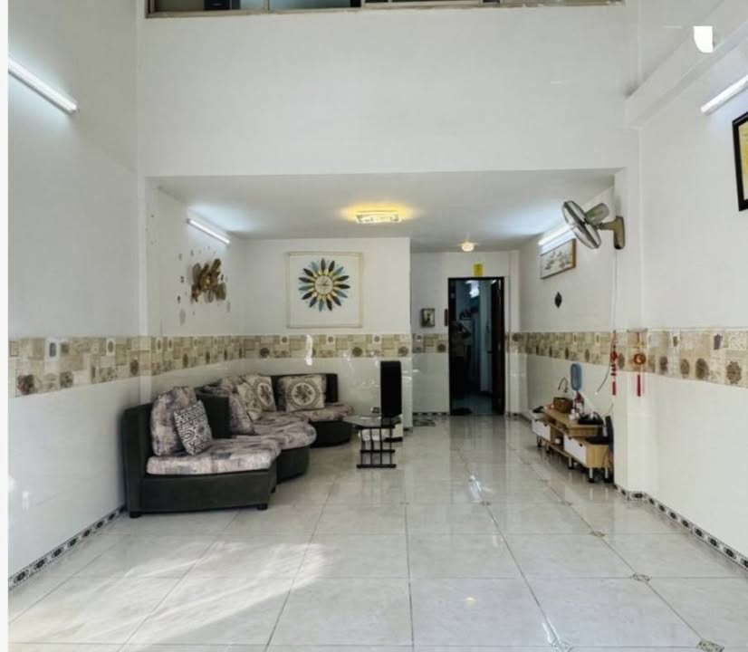 FrontHouse Mặt Tiền Quận 11 58m² giá 17.3 tỷ - Tiện Kinh Doanh Đa Ngành