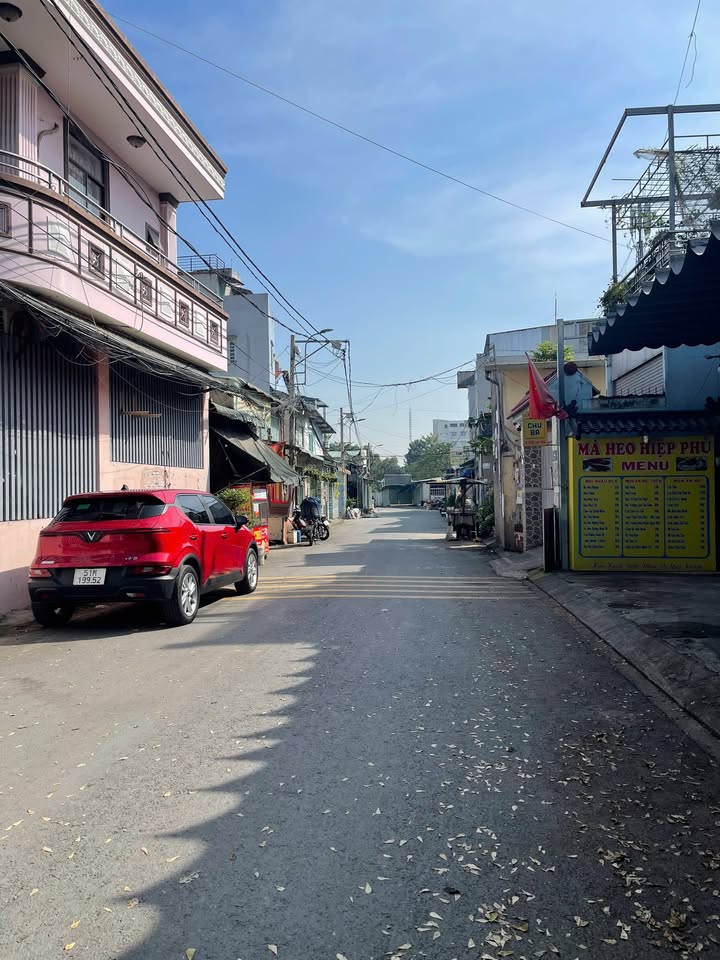 Nhà 1 trệt 1 lầu Hiệp Phú, Quận 9 62m² chỉ 5.68 tỷ - Sẵn sàng vào ở!