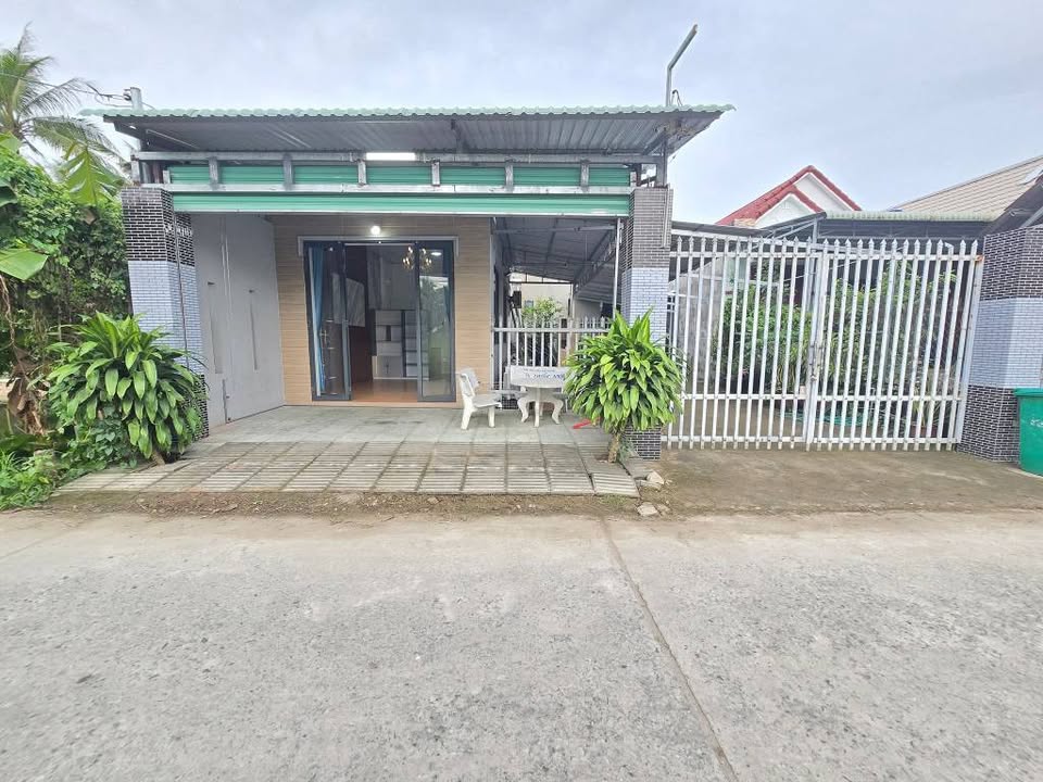 Cho thuê nhà trọ mini cao cấp tại Phú Tân Bến Tre 40m² giá 3.9 triệu - Tiện nghi đầy đủ, an ninh 24/7!