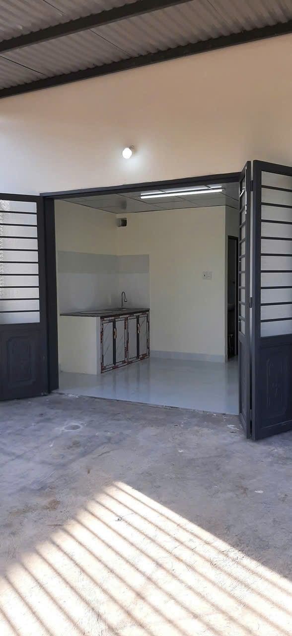 Nhà mặt tiền đường Hà Huy Tập Buôn Ma Thuột 40m² giá 4.5 triệu - Kinh doanh thuận lợi!